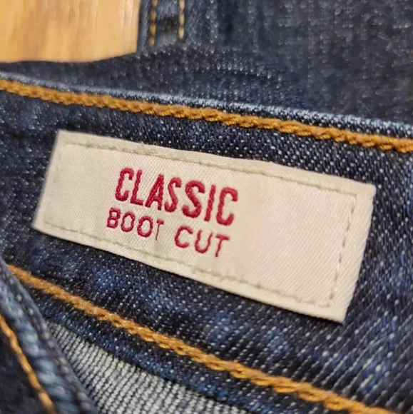 Banana Republic Women's Jeans Size: 4 Classic Boot - Picture 7 of 12